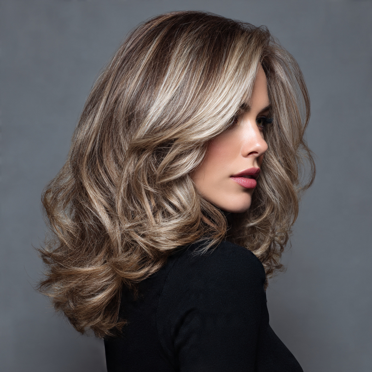 25 Smokin' Ash Blonde Hair Color Ideas That Turn Heads 9 beautiful medium length hair with dimensional ash blonde